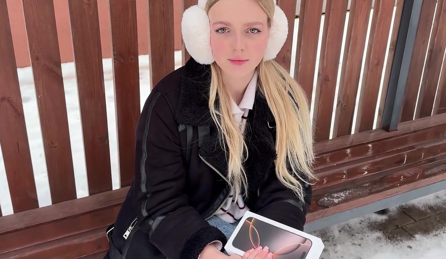 Imagen Un desconocido fue engañado para tener sexo con un nuevo iPhone 16 Pro Max